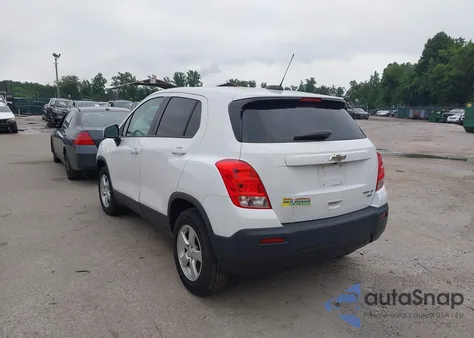 2016 Chevrolet Trax Ls z USA, uszkodzony, nr VIN 3GNCJNSB9GL141255